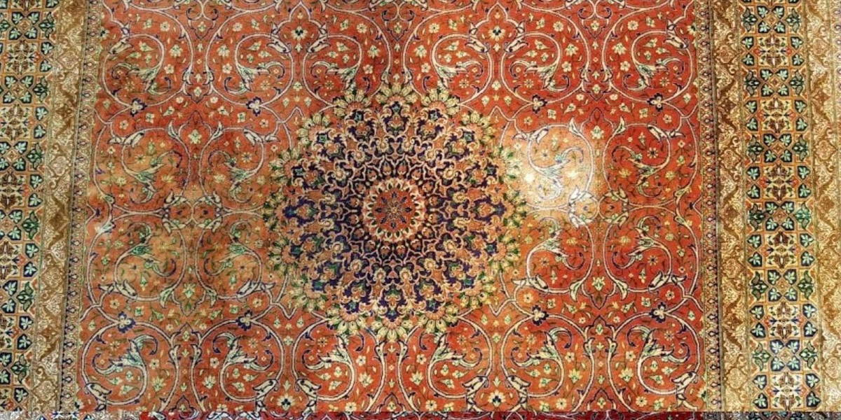 Isfahan — reprise des couleurs — avant intervention