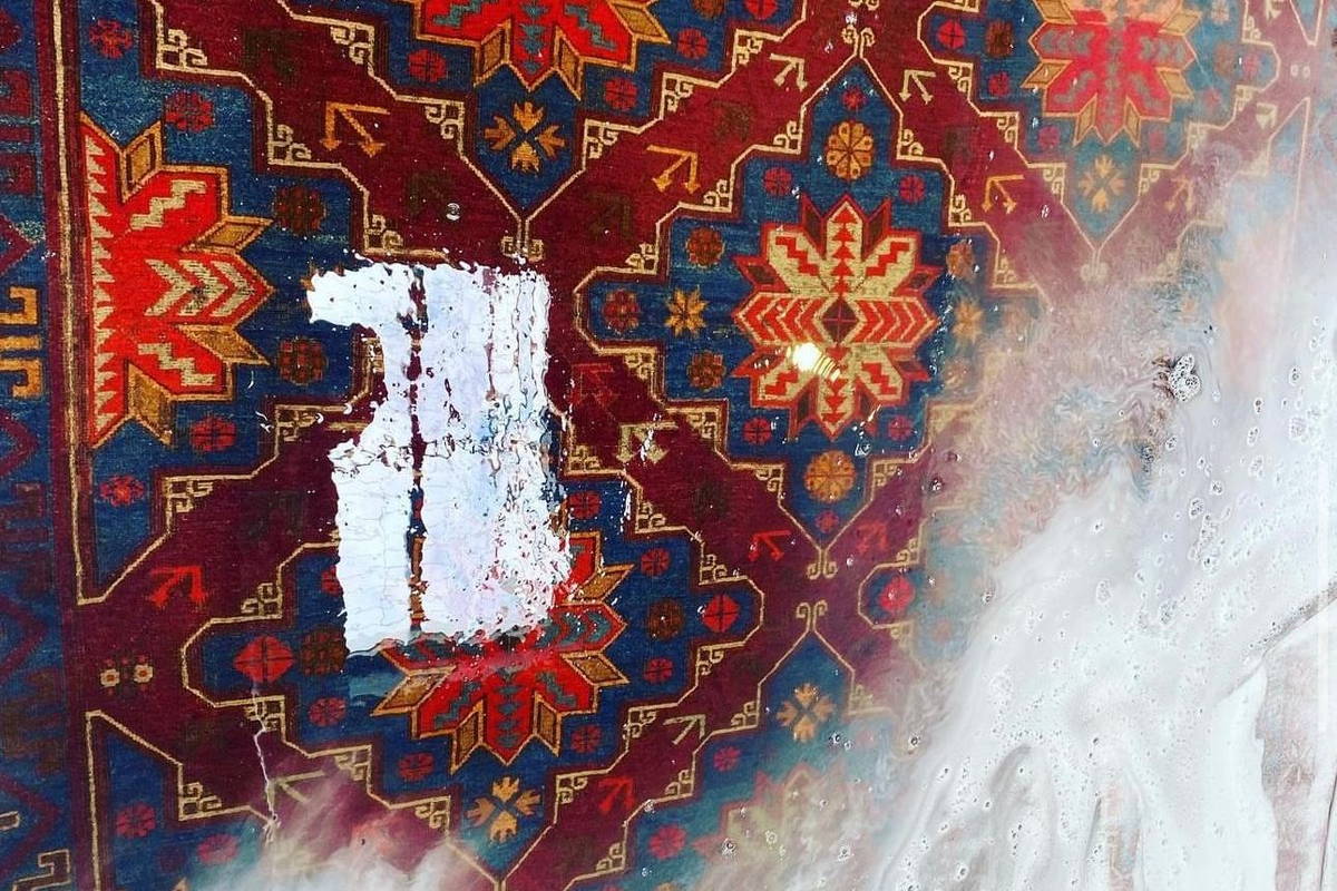 Détachage de tapis — L'Art de la Restauration
